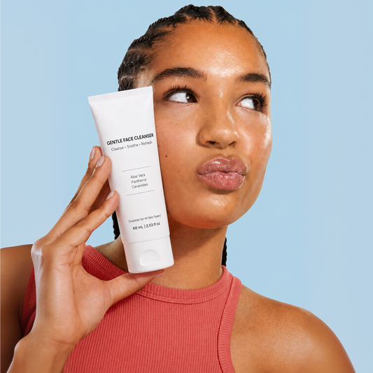 Gentle Face Cleanser image 3
